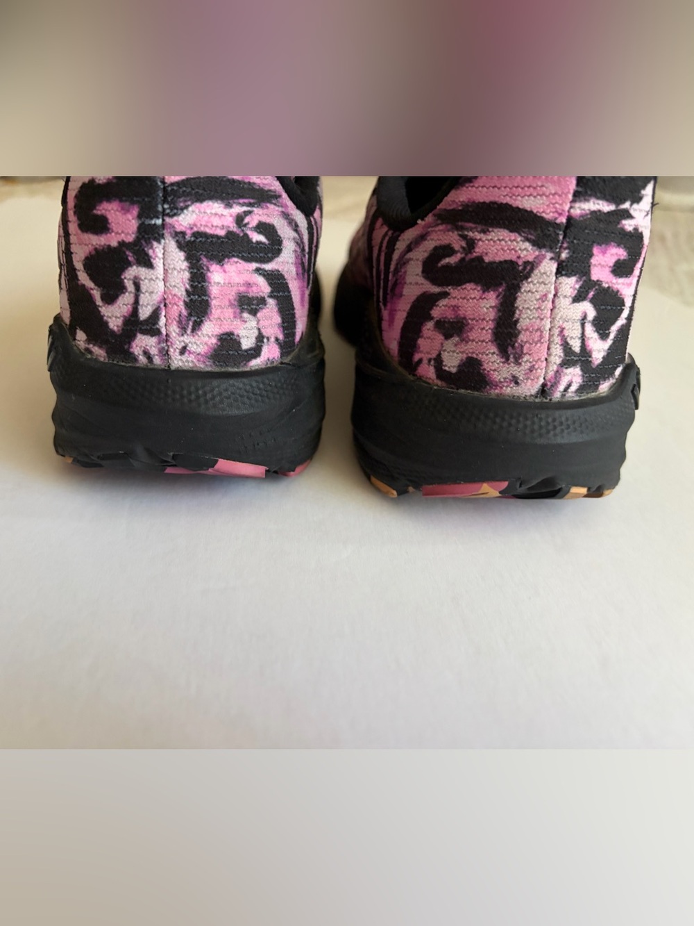 Brooks Launch GTS 10 Sneakers Women’s Size 7 Pink Black Tiger Stripe 1203991B010 - Picture 5 of 9